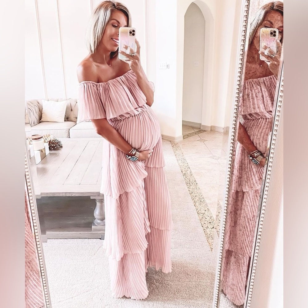 Pinkblush pleated tiered off the shoulder maxi dress nwot - Picture 6 of 12